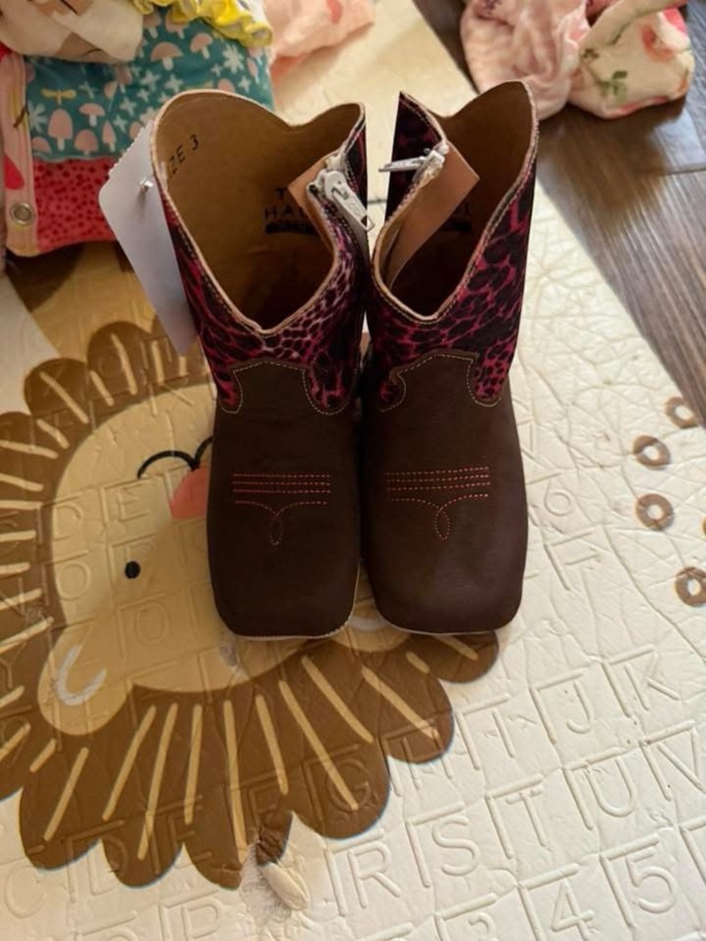 Brown & Pink Western Cowboy Boots